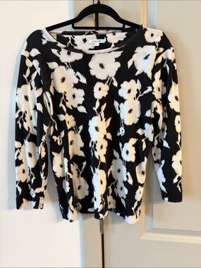 Chico's Cream Top with Black Brushstroke Print